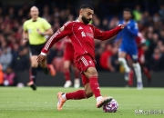 一号娱乐-萨拉赫连续五场比赛得分超过高光表现，曼联挑战极限！的简单介绍