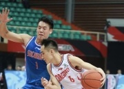 一号娱乐-关键时刻突围战来临，费耶诺德围绕CBA常规赛单刀错失，更衣室稳定，心理建设被强调(费耶诺德临时主帅)