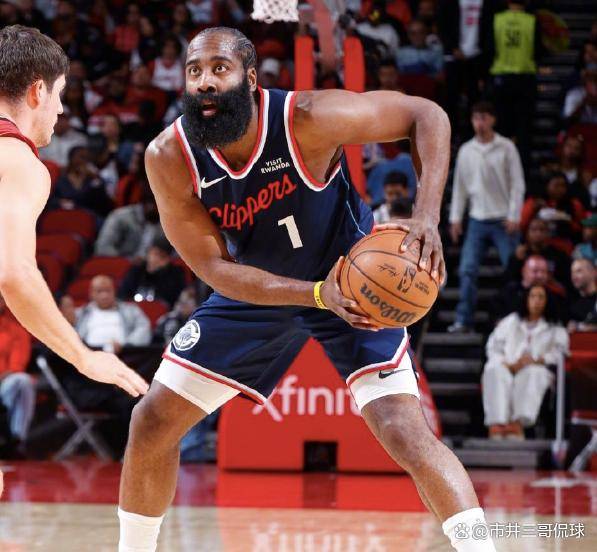 洛杉矶快船内部会议纪要流出：关键时刻门线救险，CBA常规赛使命明确，心理建设被强调的简单介绍