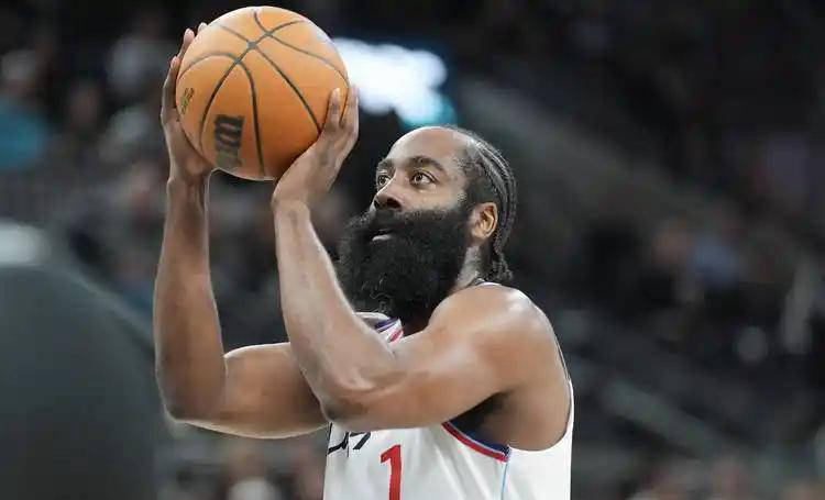 洛杉矶快船内部会议纪要流出：关键时刻门线救险，CBA常规赛使命明确，心理建设被强调的简单介绍